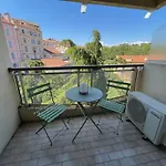 Charmant deux pièces en plein centre ville Cannes